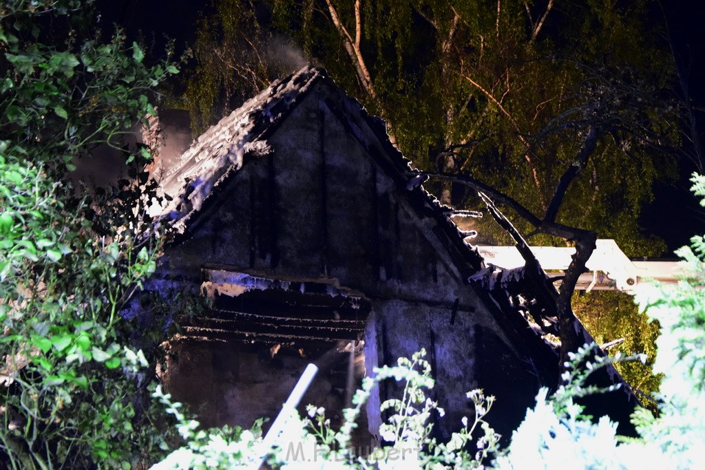 Grossfeuer Einfamilienhaus Siegburg Muehlengrabenstr P0624.JPG - Miklos Laubert